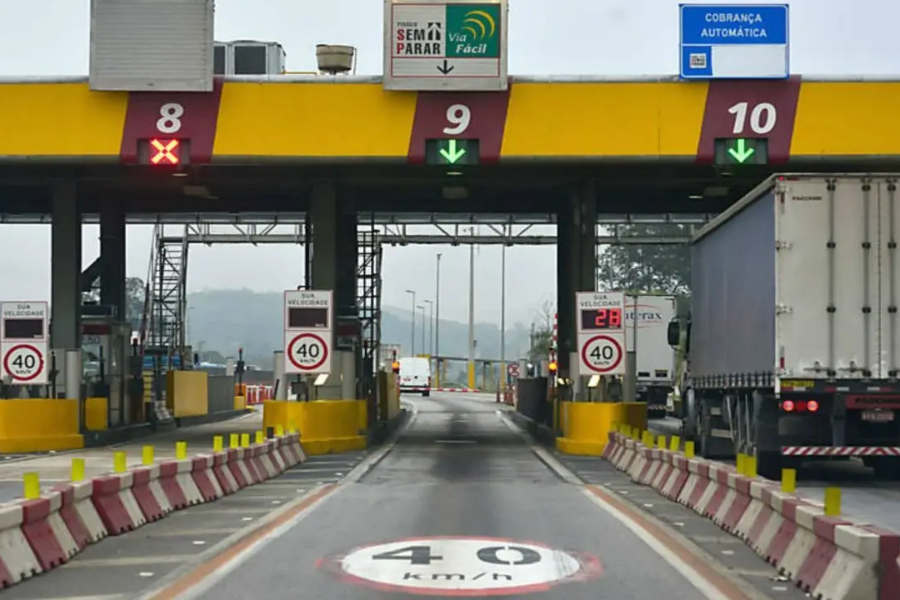 Imagem: Pedágios estão mais caros nas rodovias do Alto Tietê desde ontem (1º). Publicada no portal A+.