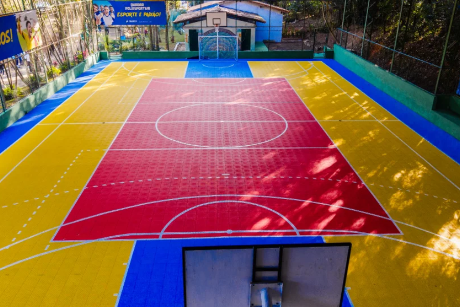 Imagem: Prefeitura de Osasco entrega revitalização de quadras esportivas no Parque Chico Mendes. Publicada no portal A+.