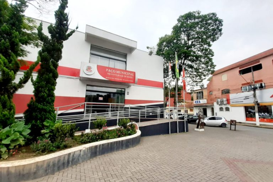 Imagem: Santa Isabel abre credenciamento para oficineiros da Escola de Tempo Integral. Publicada no portal A+.