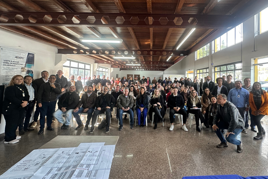Imagem: Arujá se prepara para a AEXPO 2025 com visita técnica ao espaço do evento. Publicada no portal A+.