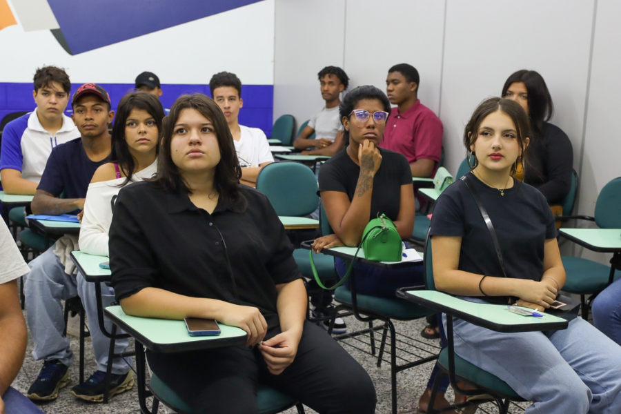 Imagem: Itaquá abre inscrições para cursos gratuitos de assistente de logística e cuidador de idosos. Publicada no portal A+.