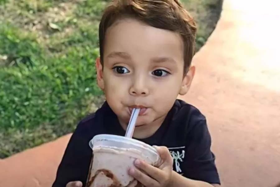 Imagem: Menino de 2 anos morre em Santa Isabel e caso é investigado como suspeita de.... Publicada no portal A+.