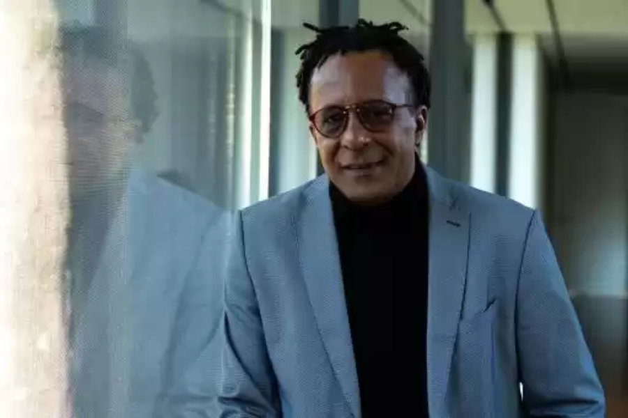 Imagem: Tony Gordon se apresenta na 3ª edição do Mogi In Concert, no Mogi Shopping. Publicada no portal A+.
