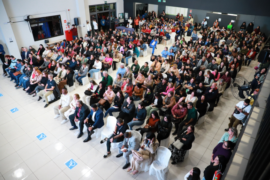 Imagem: Sucesso de público marca abertura da 3ª Semana Municipal da Pessoa com Deficiência Intelectual e Múltipla. Publicada no portal A+.