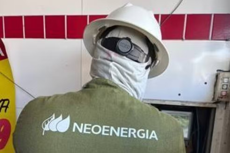 Imagem: Fraude em açougue de Arujá desviava energia suficiente para abastecer 1,2 mil casas, aponta Neoenergia Elektro. Publicada no portal A+.