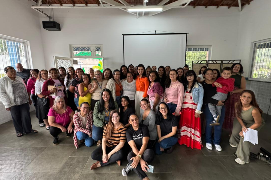 Imagem: Fundo Social de Arujá inicia implantação do projeto As Maras em parceria com a Gerando.... Publicada no portal A+.