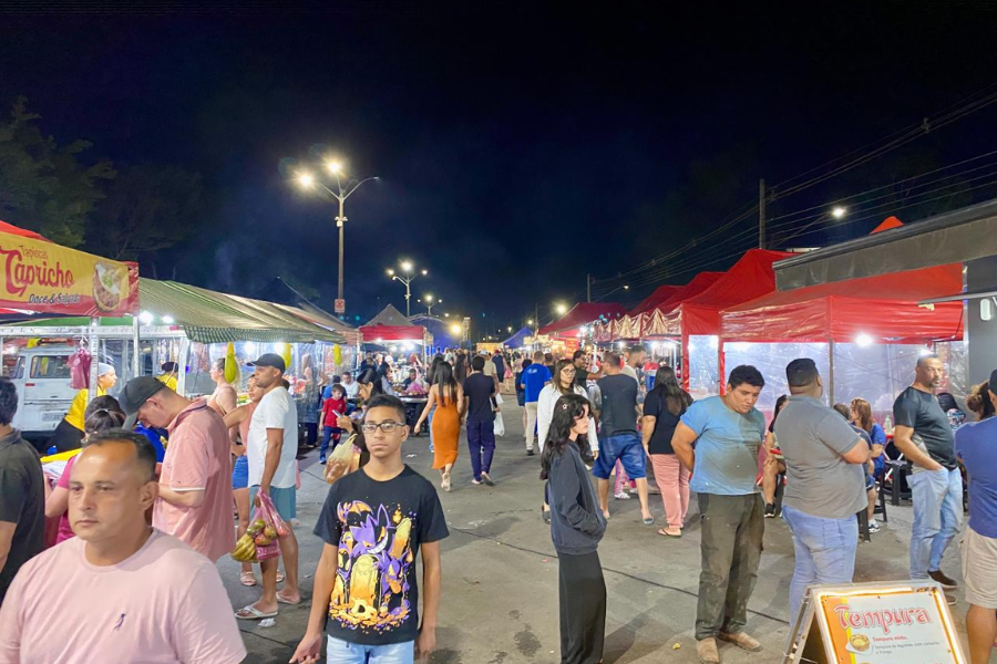 Imagem: Feiras noturnas de Itaquá impulsionam a gastronomia, fortalecem o comércio local e ampliam opções de.... Publicada no portal A+.