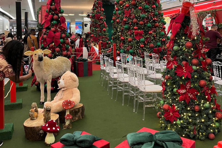 Imagem: Papai Noel chega ao Patteo Urupema Shopping neste sábado com banda e desfile pelas ruas de Mogi. Publicada no portal A+.