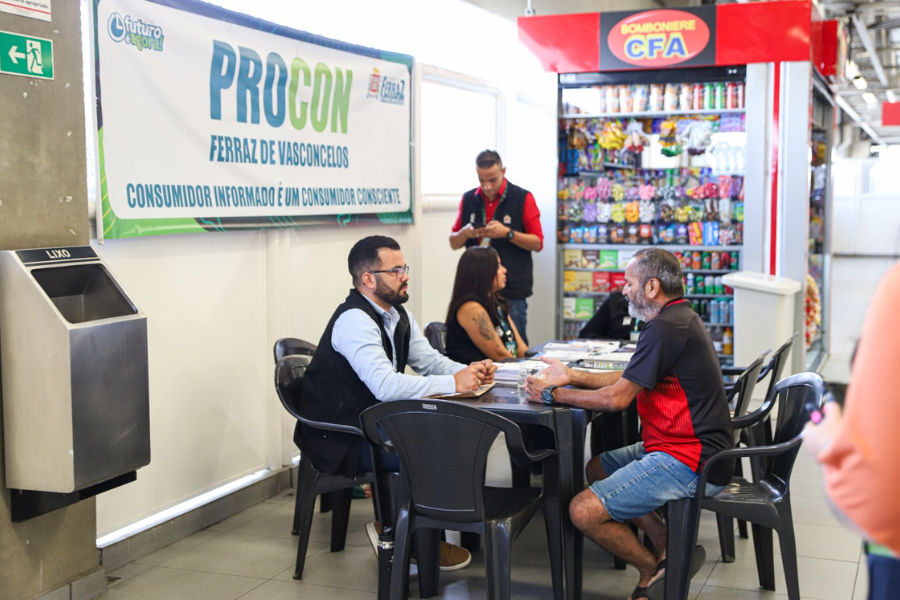 Imagem: Procon de Ferraz registra mais de 2,4 mil atendimentos em 2024 e amplia ações de orientação ao consumidor. Publicada no portal A+.