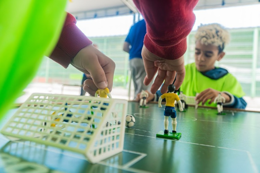 Imagem: CEU José Saramago promove programação especial de férias para crianças em Osasco. Publicada no portal A+.