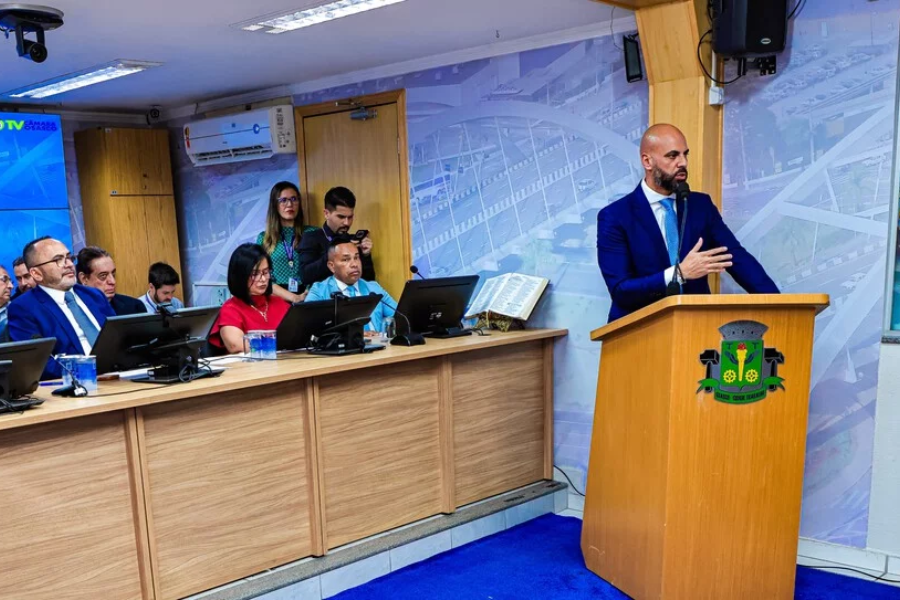 Imagem: Gerson Pessoa abre ano legislativo com pacotão de obras e promessa de Tarifa Zero aos sábados e domingos em Osasco. Publicada no portal A+.