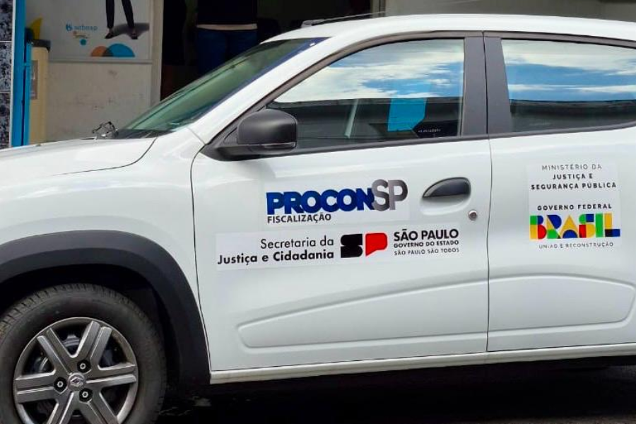 Imagem: Procon de Ferraz multa concessionária em R$ 61 mil por desabastecimento de água. Publicada no portal A+.