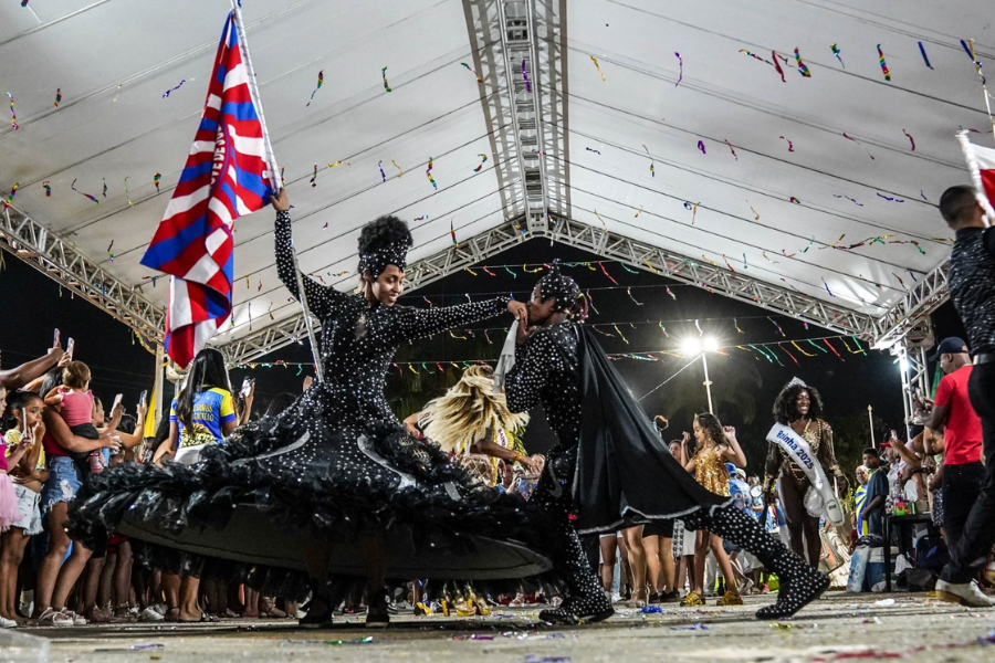 Imagem: Carnaval 2026: Confira o roteiro da folia nas cidades do Alto Tietê. Publicada no portal A+.