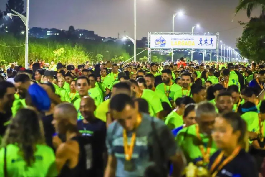 Imagem: Arujá abre inscrições para a 1ª Corrida e Caminhada do Dia do Consumidor. Publicada no portal A+.