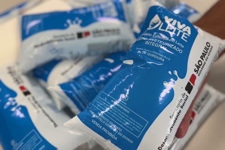 Imagem: Suzano amplia parcerias do programa Vivaleite e beneficia mais cem crianças a partir de março. Publicada no portal A+.