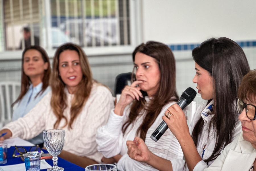 Imagem: Arujá sedia reunião do Conselho dos Fundos Sociais do CONDEMAT+. Publicada no portal A+.