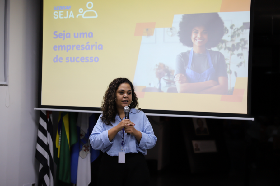 Imagem: Câmara de Arujá e Sebrae abrem inscrições para seminários gratuitos de capacitação feminina. Publicada no portal A+.