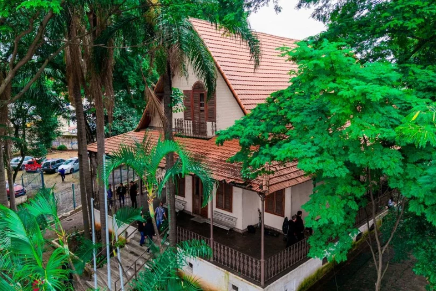 Imagem: Osasco inicia restauração do Museu Dimitri Sensaud de Lavaud, berço da aviação na América Latina. Publicada no portal A+.