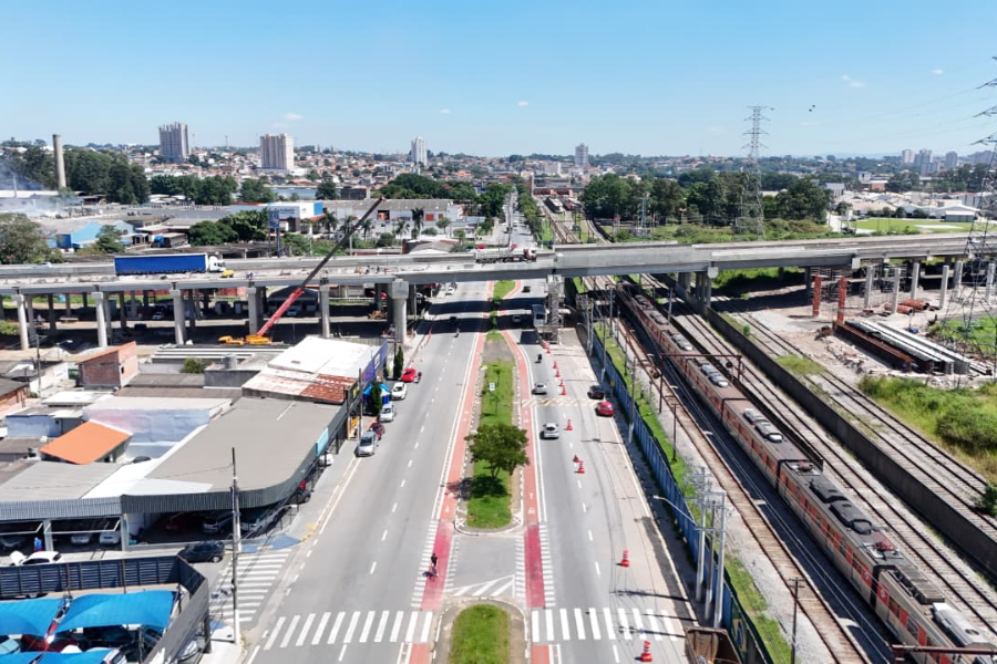 Imagem: Obras do Rodoanel interditam Avenida Brasil nesta quarta; veja horários e rotas de desvio em Suzano. Publicada no portal A+.