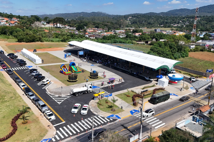Imagem: Inauguração do terminal de Palmeiras se consolida como uma das maiores da região sul de Suzano. Publicada no portal A+.