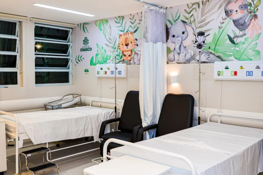 Imagem: Prefeitura de Osasco entrega primeira fase da modernização da Maternidade Amador Aguiar. Publicada no portal A+.