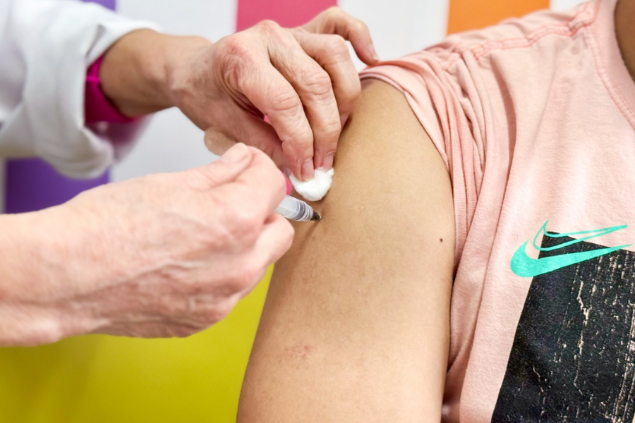 Imagem: Arujá leva multivacinação para as feiras livres a partir desta quarta-feira. Publicada no portal A+.