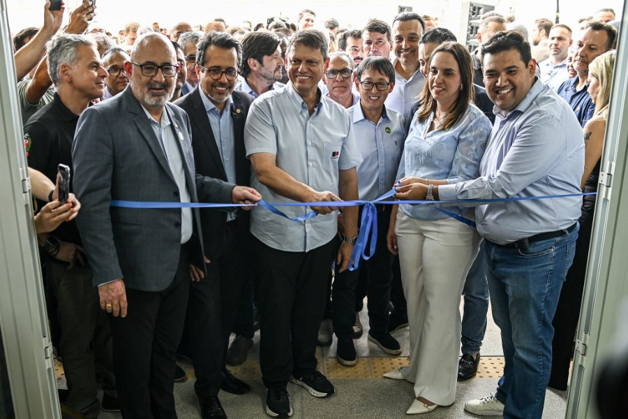 Imagem: Tarcísio inaugura Fatec Suzano e destaca expansão do ensino profissional no Alto Tietê. Publicada no portal A+.