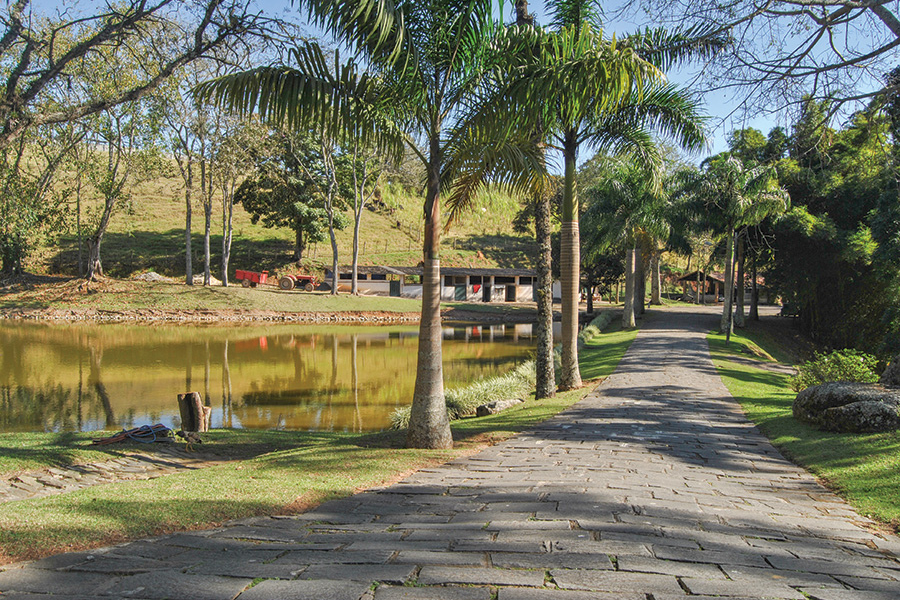 Imagem: Restaurante Fazenda Esteio é opção gastronômica para o almoço de Dia das Mães em Arujá. Publicada no portal A+.