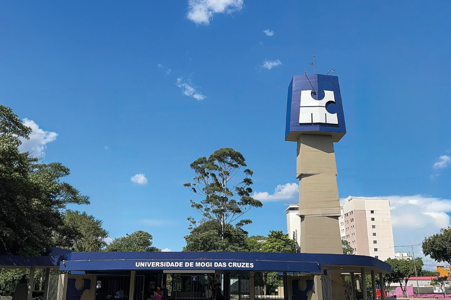 Imagem: Excelência: Pedagogia da UMC alcança nota máxima no Enade e entra para o top 40 do País. Publicada no portal A+.