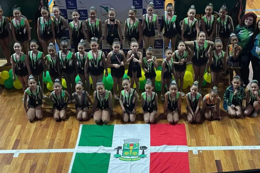 Imagem: Osasco brilha na Arena Suzano e conquista o título geral do Torneio GR Brasil de Ginástica Rítmica. Publicada no portal A+.