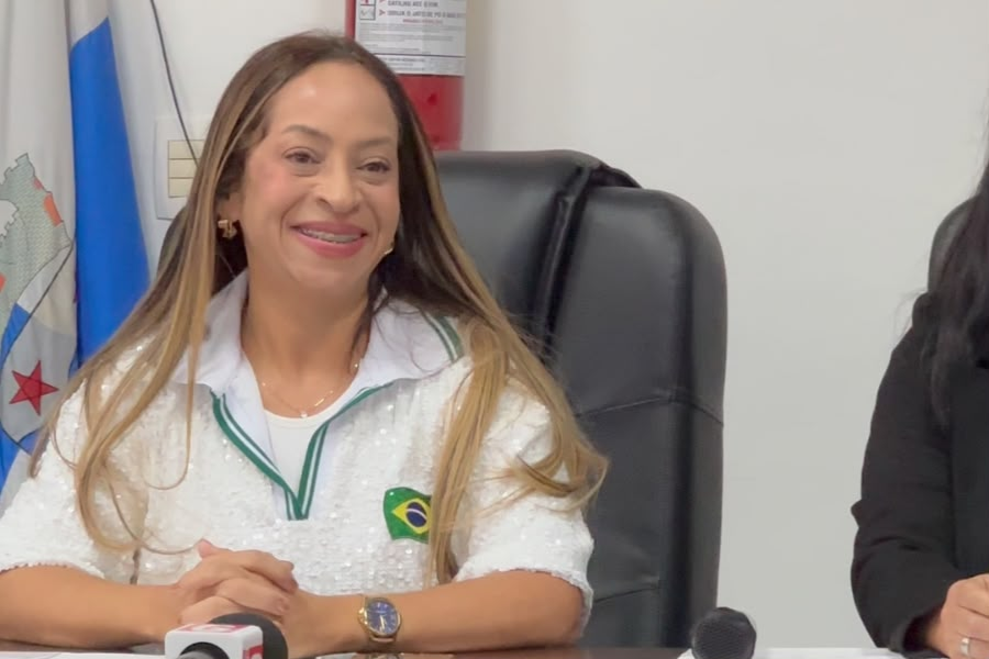 Imagem: Comemoração de 3 anos da Escola do Legislativo de Arujá terá Cintia Chagas e custos que superam R$ 75 mil. Publicada no portal A+.