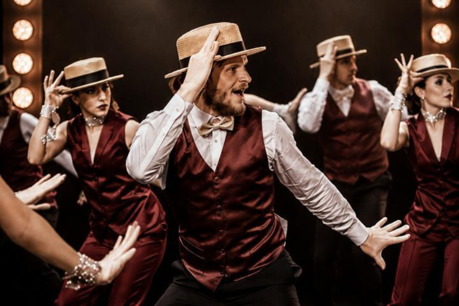 Imagem: Mogi Shopping apresenta superprodução inspirada nos clássicos da Broadway nesta quarta-feira. Publicada no portal A+.