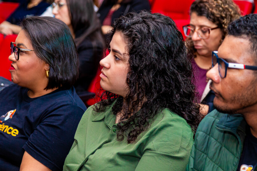 Imagem: Evento “Empregar para Incluir” debate inserção de PcDs no mercado de trabalho em Osasco. Publicada no portal A+.