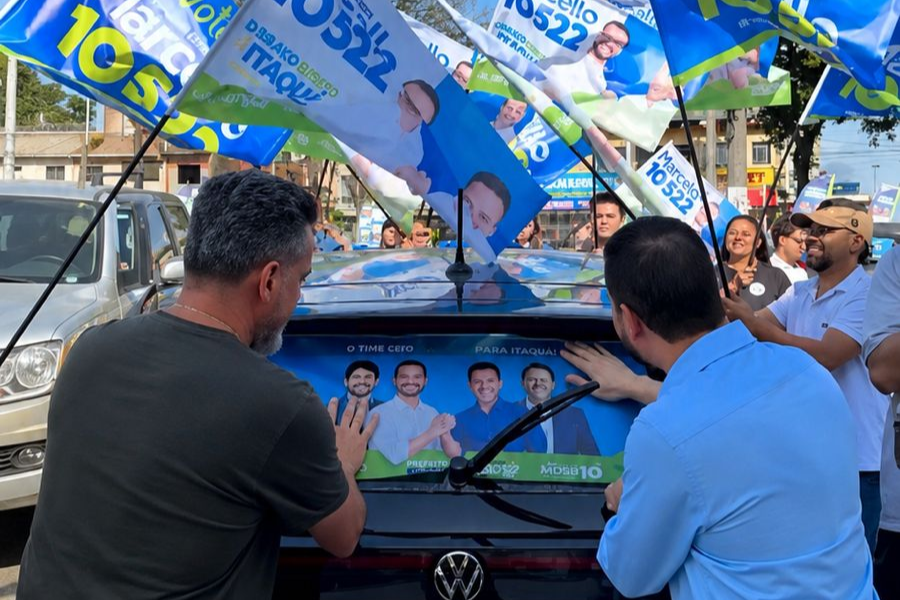 Imagem: Marcello intensifica campanha nas ruas de Itaquá e reúne apoiadores nos primeiros dias. Publicada no portal A+.