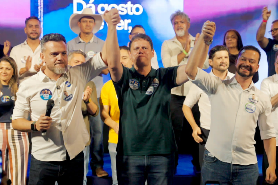 Imagem: Escolhido por Eduardo e chancelado por Tarcísio, Marcello Barbosa lança oficialmente campanha rumo à Alesp. Publicada no portal A+.