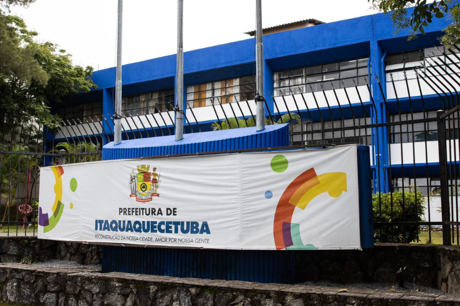 Imagem: Gestão: Itaquá registra R$ 185 milhões de superávit e corta dívida fiscal pela metade no 2º quadrimestre. Publicada no portal A+.