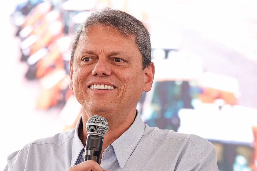 Imagem: Tarcísio tem 64,83% dos votos em Arujá e vence Haddad por mais de 15 mil votos. Publicada no portal A+.