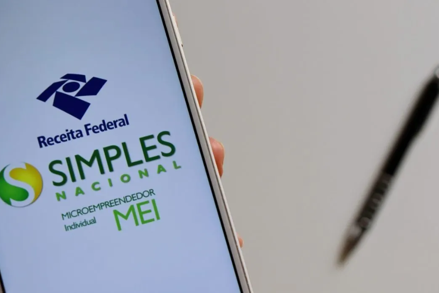 Imagem: Governo Lança Pacote Prospera MEI com Perdão de Dívidas, Apoio de até R$ 5 mil e Aumento do Teto de Faturamento. Publicada no portal A+.
